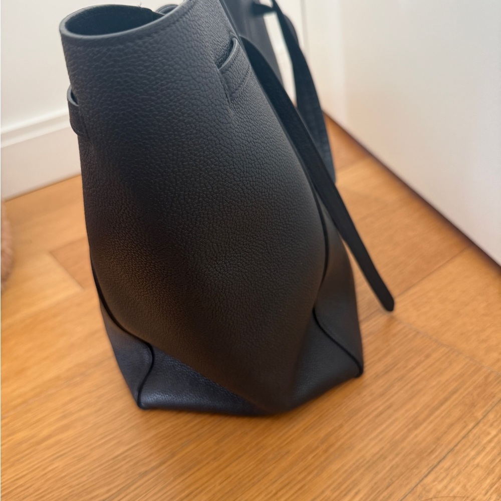 Celine Black Cabas Leather Tote with Double Straps - Picture 5 of 11